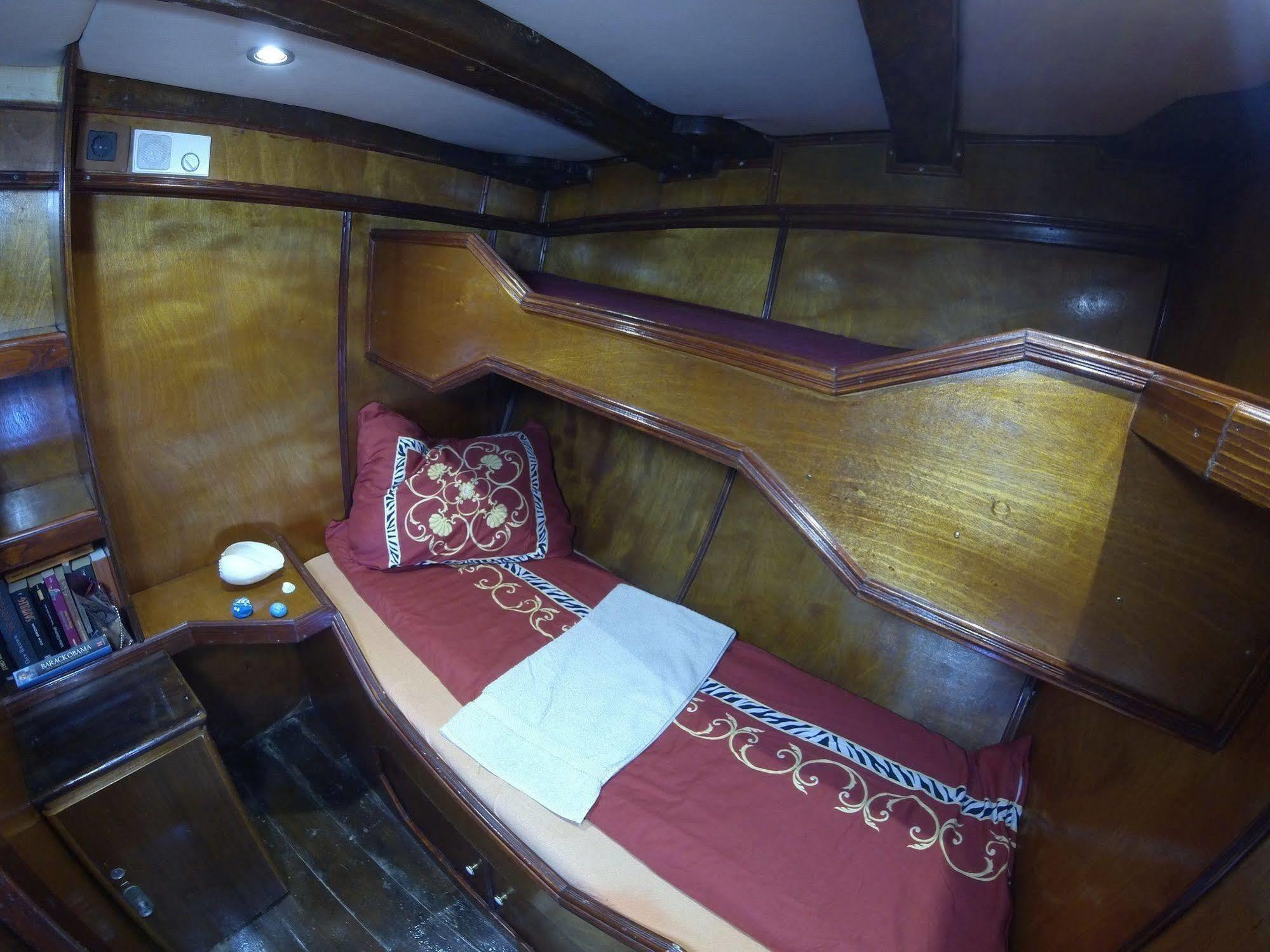 Boat Ms Cutty Jean Hotel Sliema Exterior foto