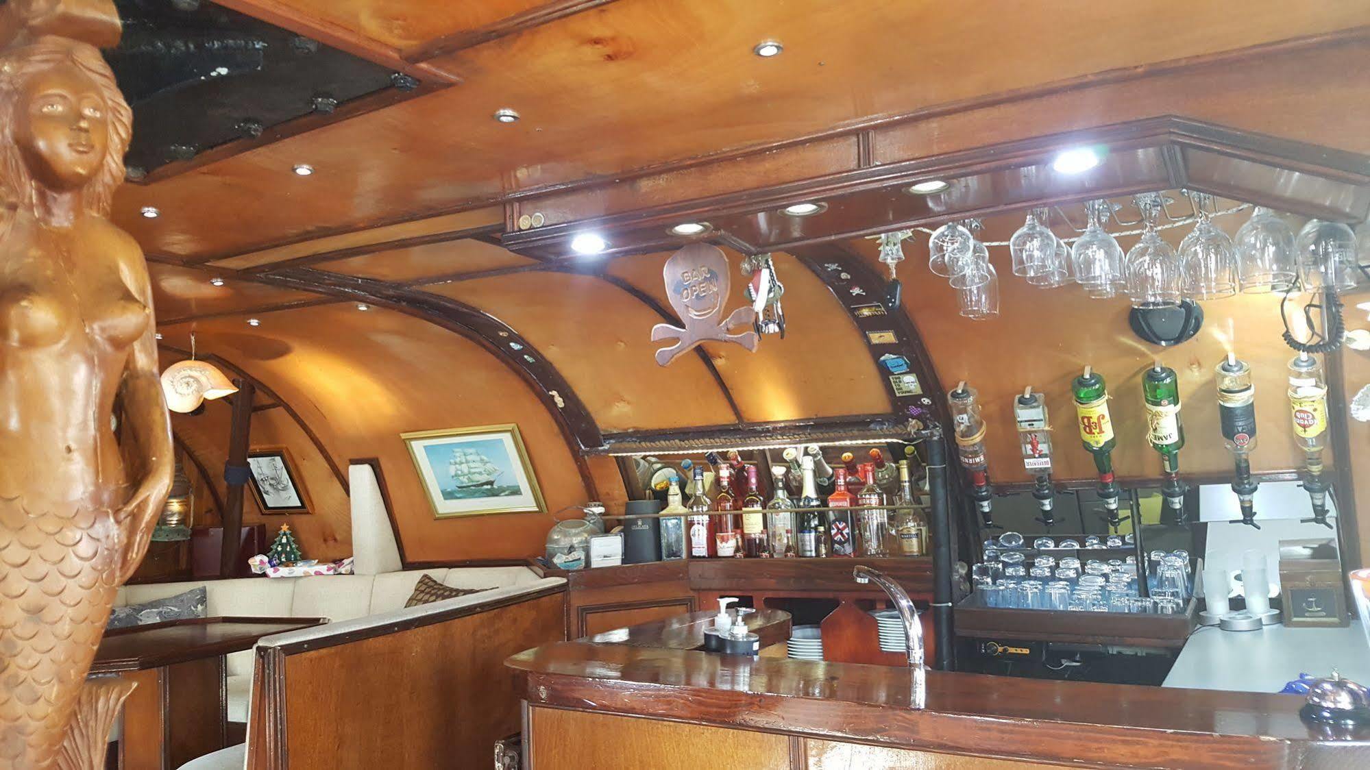 Boat Ms Cutty Jean Hotel Sliema Exterior foto